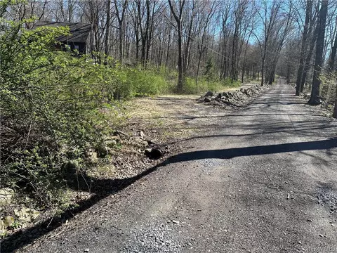 Cronk Road, Newburgh Town, NY 12589