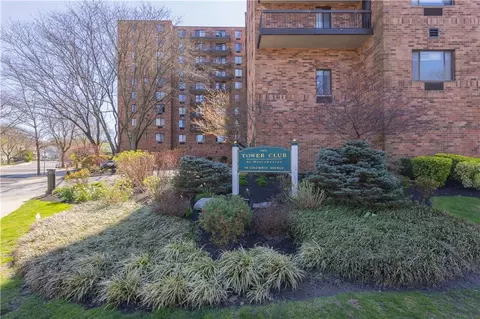 50 Columbus Ave #401, Eastchester, NY 10707