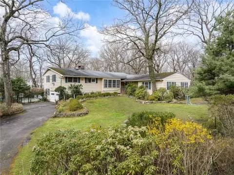 87 Beechdale Rd, Greenburgh, NY 10522