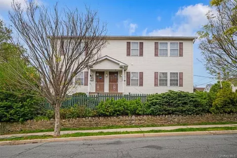 22 Lyon St, Rye, NY 10573