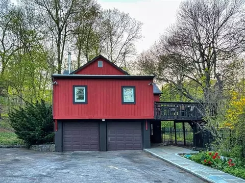 27 Oriole St, Putnam Valley, NY 10579