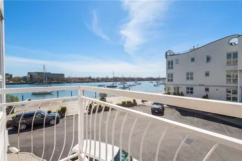3136 Emmons Ave, Brooklyn, NY 11235