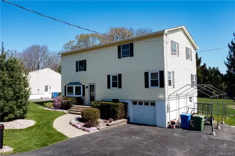 10 Amchir Ave, Middletown, NY 10940