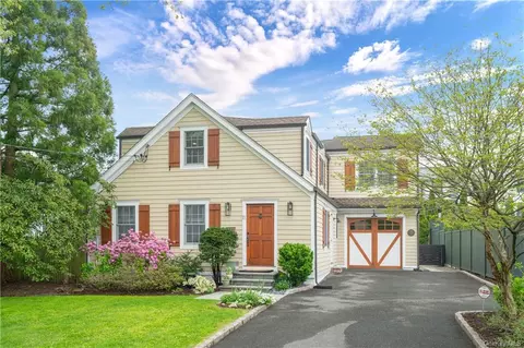 11 Hayward Pl, Rye, NY 10580