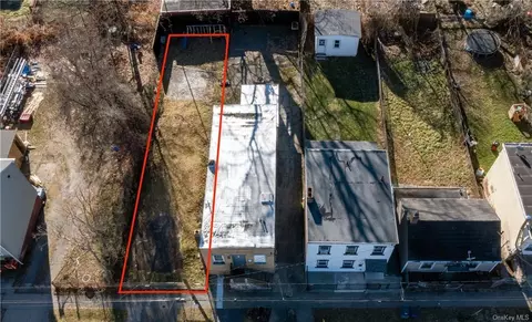 143 W Parmenter St, Newburgh City, NY 12550