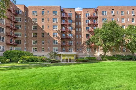 1300 Midland Ave #C78, Yonkers, NY 10704