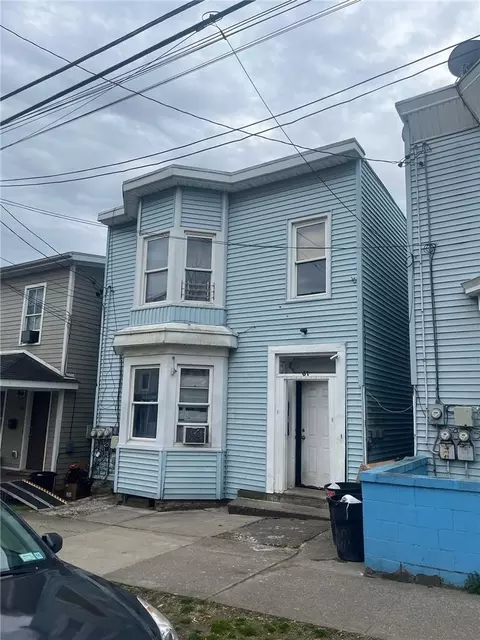 61 Hasbrouck St, Newburgh, NY 12550