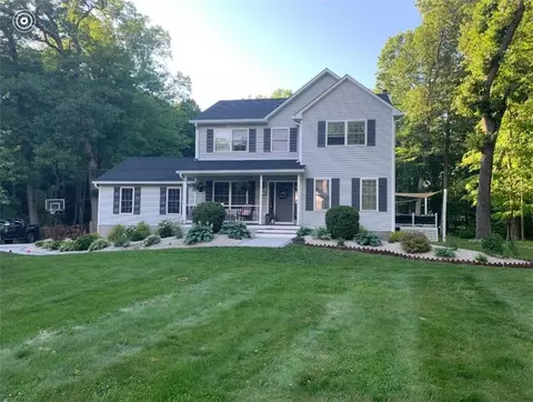144 Cranberry Dr, East Fishkill, NY 12533