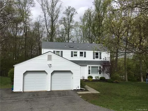 17 Burlington Ave, Ramapo, NY 10901
