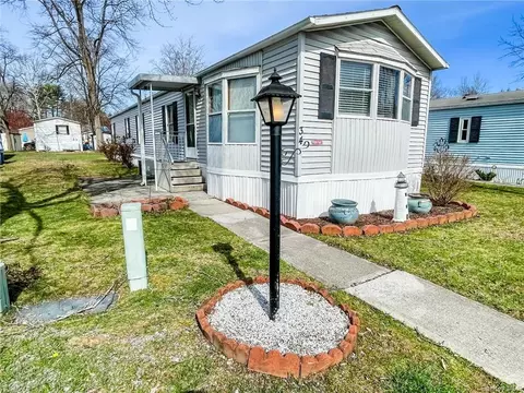 1782 South Rd, Wappinger, NY 12590