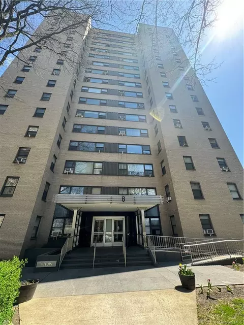 8 Fordham Hill Oval #1B, New York, NY 10468