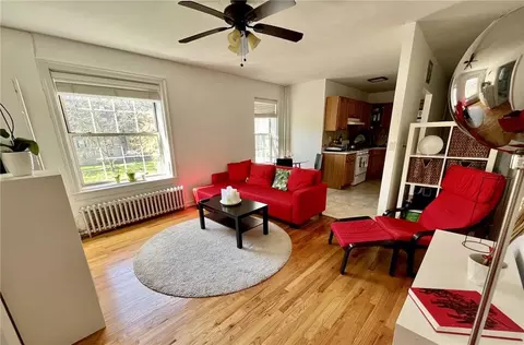 5134 30th Ave #E3I, East Elmhurst, NY 11370