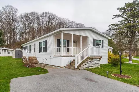 82 Etcetera Dr, Dover Plains, NY 12522