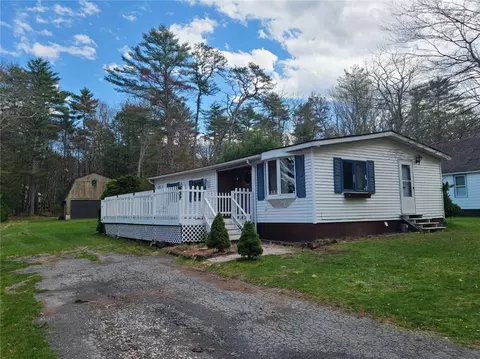 32 Bodine Lake Rd, Highland, NY 12732