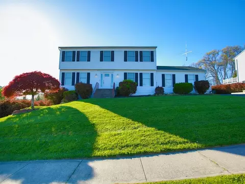 34 Clinton Dr, Washingtonville, NY 10992
