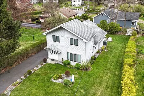 39 Pine Hill Dr, Greenwood Lake, NY 10925