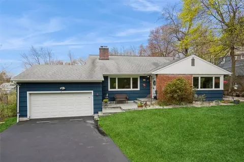 2 Evergreen Rd, Cortlandt, NY 10567