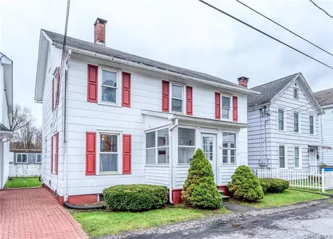 106 Greenkill Ave, Kingston, NY 12401