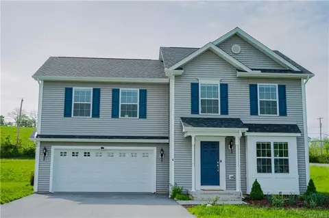 4 Michelle Ct, La Grange, NY 12603