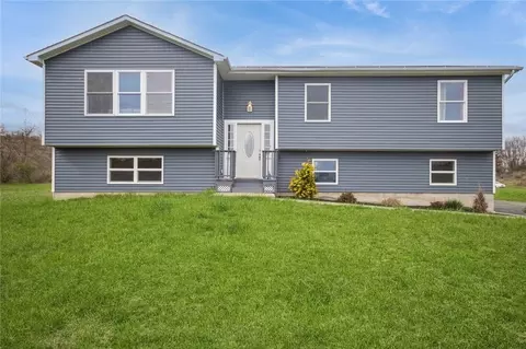216 Bingham Rd, Marlboro, NY 12542