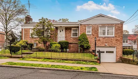 95 Kimball Ter, Yonkers, NY 10704