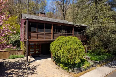 322 Piermont Ave, Orangetown, NY 10968