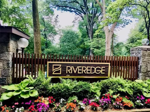 1 David Ln #3T, Yonkers, NY 10701