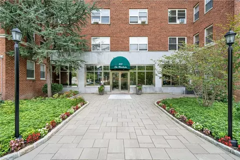 900 Palmer Rd #10-F, Yonkers, NY 10708