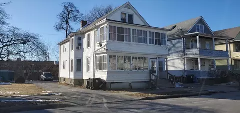 50 Manitou Ave, Poughkeepsie, NY 12603