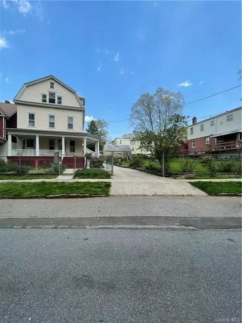 145 Forest Ave, Yonkers, NY 10705