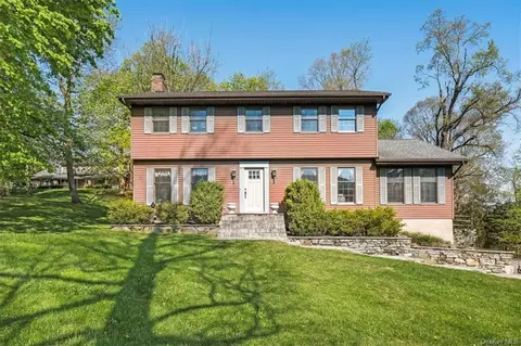 66 Duncan Ave, Cornwall On Hudson, NY 12520