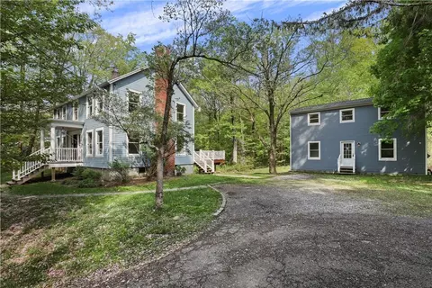 376 Illington Rd, Yorktown, NY 10562