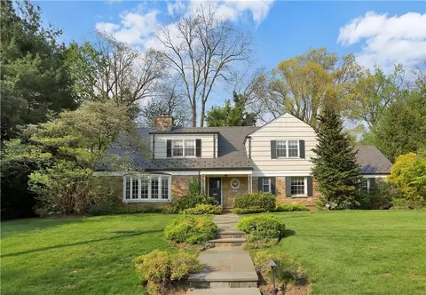 13 Olmsted Rd, Scarsdale, NY 10583