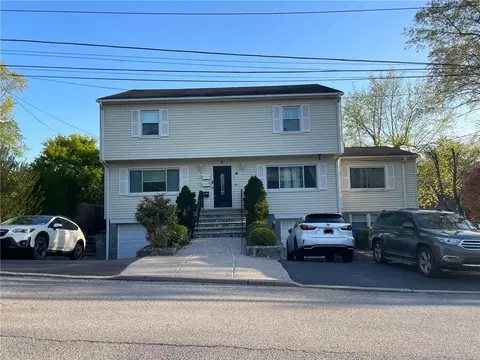2 Charles Pl, Ossining, NY 10562