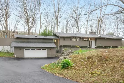 134 Todd Rd, Lewisboro, NY 10536