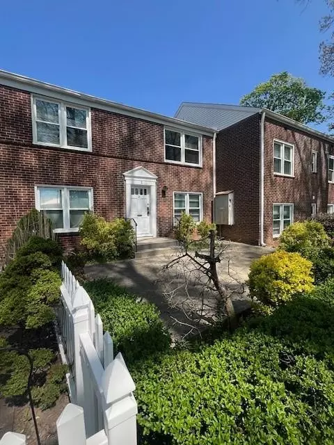 2 Hilltop Acres #2, Yonkers, NY 10704