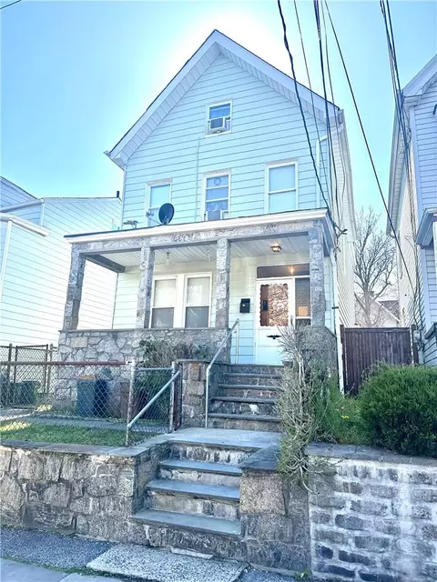 138 N 7th Ave, Mount Vernon, NY 10550