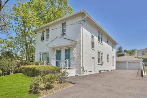 10 5th St, White Plains, NY 10606