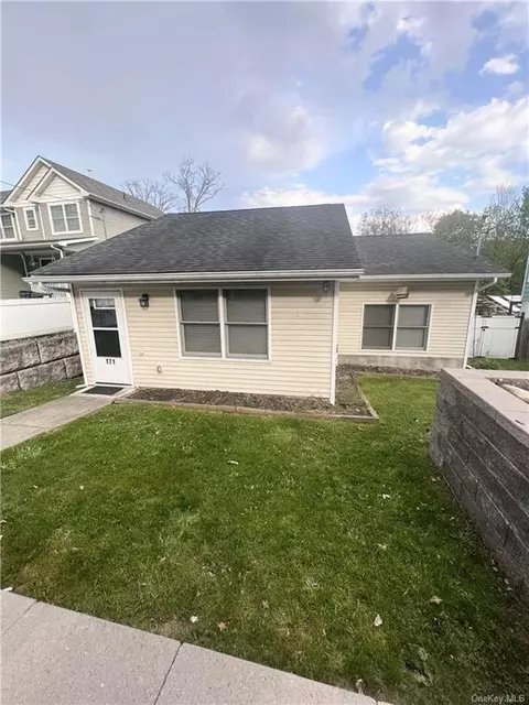 171 Excelsior Ave, Wallkill, NY 10940