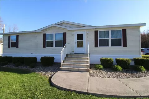2607 State Route 17k #13, Crawford, NY 10941