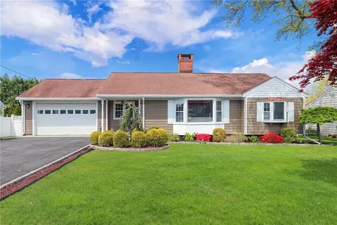 19 Mitchell Pl, Port Chester, NY 10573