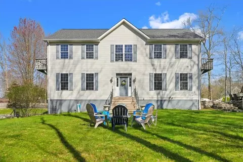 59 Enoch Crosby Rd, Southeast, NY 10509