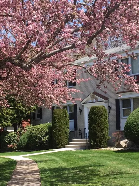 12 Danbury Ct #1501, Ramapo, NY 10901