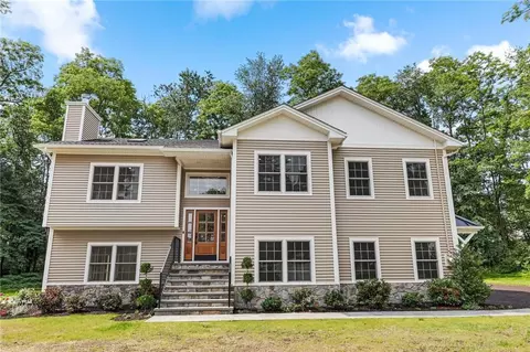 149 Cordial Rd, Yorktown, NY 10598