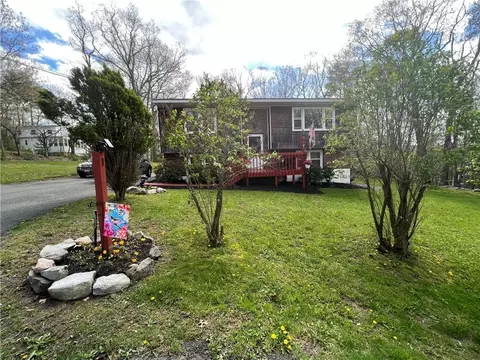 1 Walnut Trl W, Mamakating, NY 12790