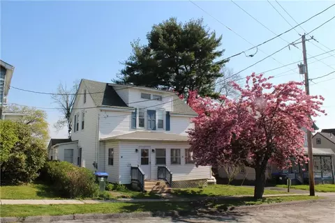 16 South St, Walden, NY 12586