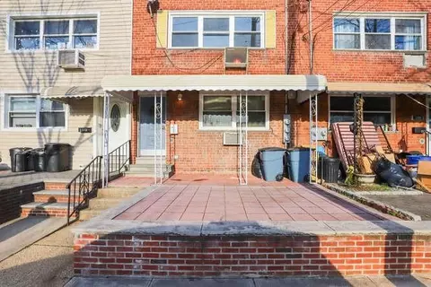 182 Kearney Ave, New York, NY 10465
