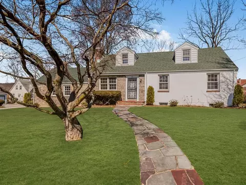 110 South Rd, Greenburgh, NY 10603