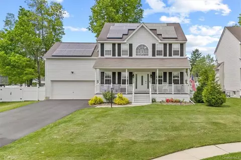 903 Abbey Ave, Maybrook, NY 12543