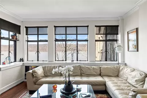 2501 Palisade Ave #F1, New York, NY 10463